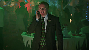 Critiques Séries : Trollied. Saison 2. Christmas Special. vlcsnap-2012-12-28-13h51m16s193.png