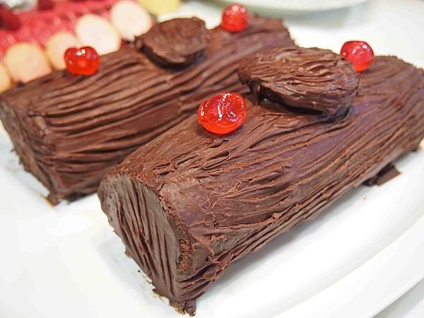 Table de fête buchechocolat.jpg