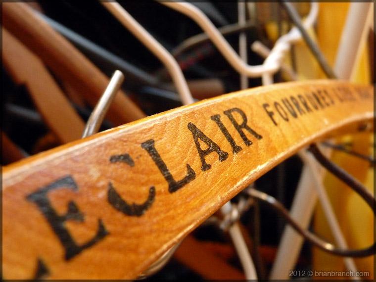 Clothes Hangers / Cintres P1290655_hangers