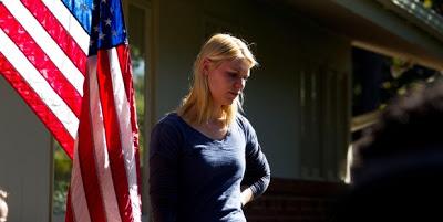 Série TV : Homeland - Saison 1 (Showtime) Carrie Mathison, Claire Danes, Homeland, Flag, america, Season 1, Marine One