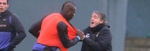 Images du jour : Bagarre entre Balotelli et Mancini ! Mancini-Balotelli