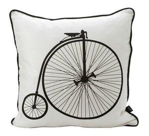 Soldes J-1 - Ma sélection mode coussinFermLiving