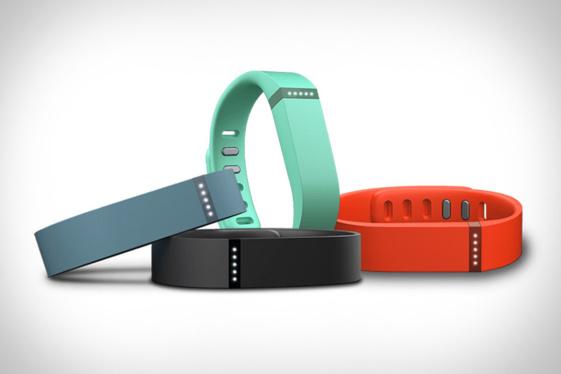 Fitbit Flex votre coach de ''vie'' en bracelet et sur iPhone...
