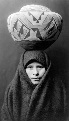 Fille zuni