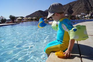 Bienvenue au Club ! Episode 1 : Les enfants rois Bienvenue au Club ! Episode 1 : Les enfants rois