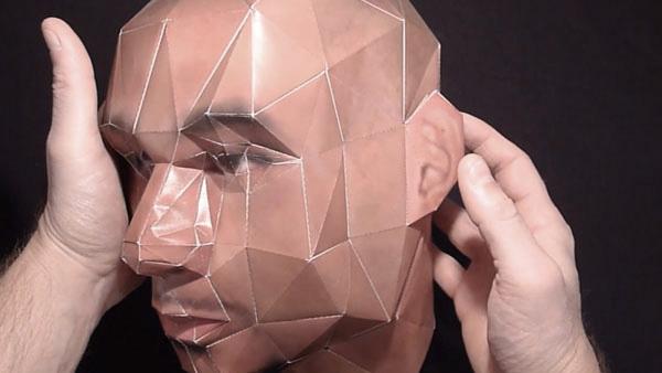 Un kit pour réaliser votre tête 3D en papier
