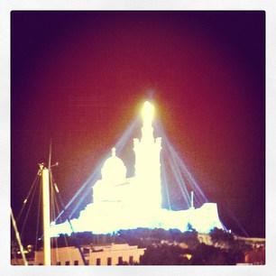 Promenade nocturne en coup de vent 013bcf7c5caf11e2829822000a9f1487_6