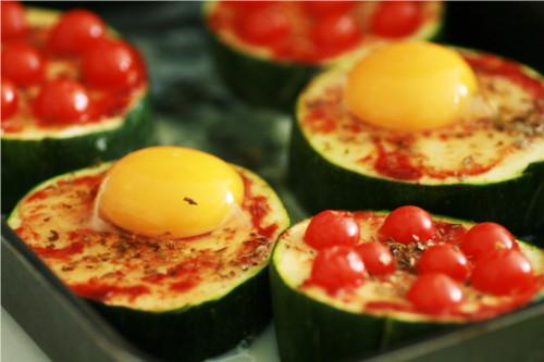 Pizza de courgette {Recette Zone} pizza courgette oeuf