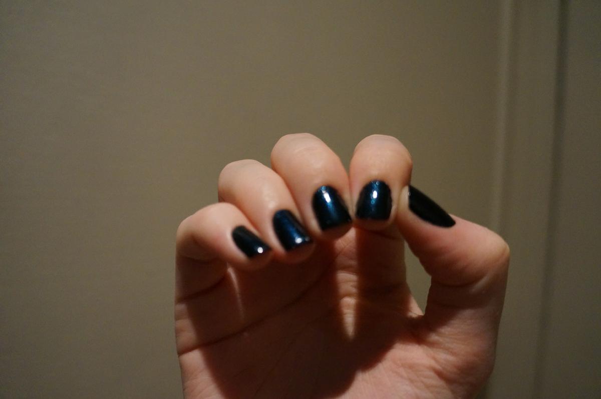 Pupa 703 Pearly Midnight Blue swatch Pupa 703 Pearly Midnight Blue swatch