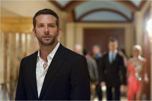 Cinéma : Dark Invasion, projet L'acteur Bradley Cooper nommé aux Oscars pour son rôle dans Happiness Therapy,