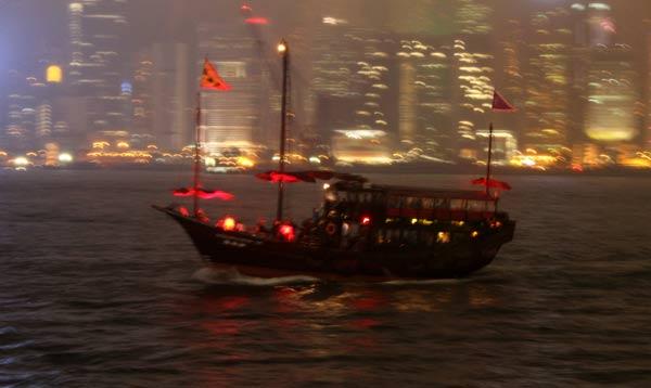 jonque-chinoise-baie-hong-kong Jonque chinoise sur la baie de Hong Kong