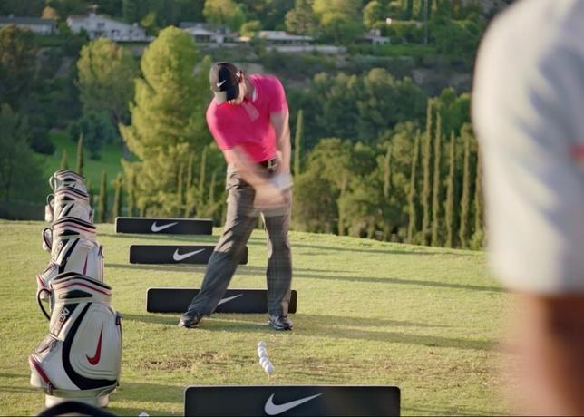 LE CHOC DES GÉNÉRATIONS DE NIKE 19