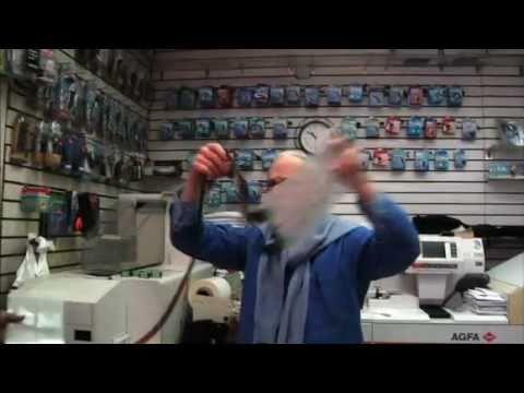 Bill Cunningham New York : doc sur le père du street style Image de prévisualisation YouTube