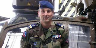 C'est la guerre, bon sang ! caitaine Damien Boiteux