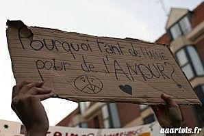 Coup de gueule contre l'homophobie! Sans titre 1