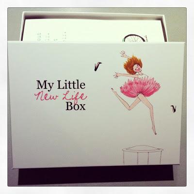 MY LITTLE [NEW LIFE] BOX...PAR HAYLEY