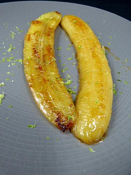 BANANE FLAMBEE AU RHUM P1030445-001