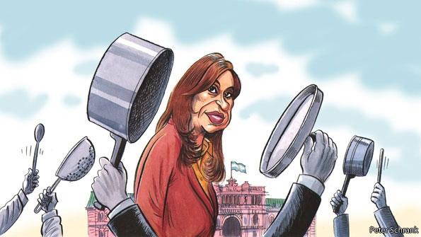Kirchner révolte casseroles Le déclin de l’Argentine sous les Kirchner
