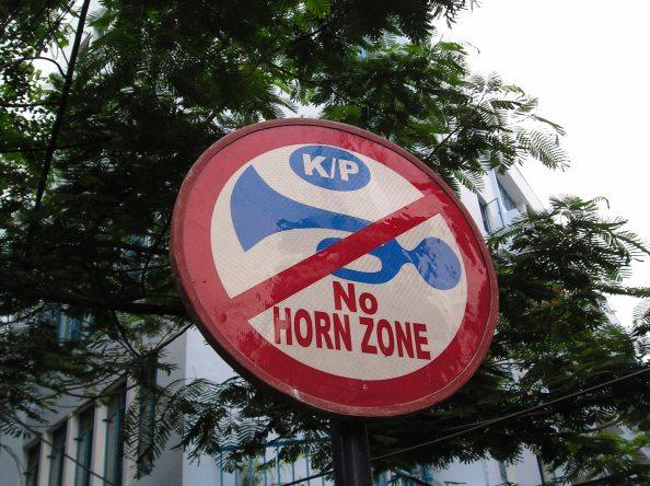 No Horn Zone - Calcutta No Horn Zone - Calcutta