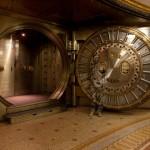 Liu Bolin, l’artiste invisible… Liu Bolin, l’artiste invisible…