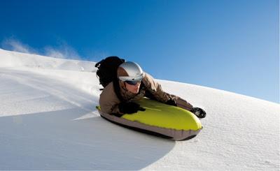 Nouvelle glisse, gros plan sur l’hydrospeed version neige Nouvelle glisse, gros plan sur l’hydrospeed version neige