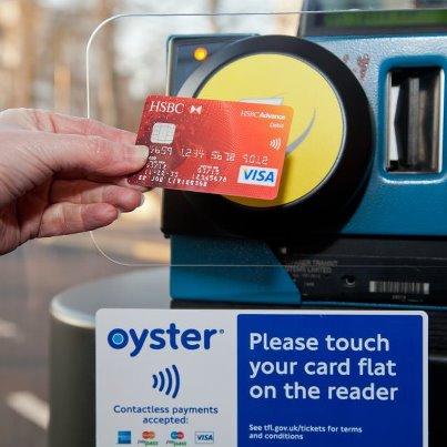 From the UK: les bus à Londres acceptent des cartes bancaires sans contact