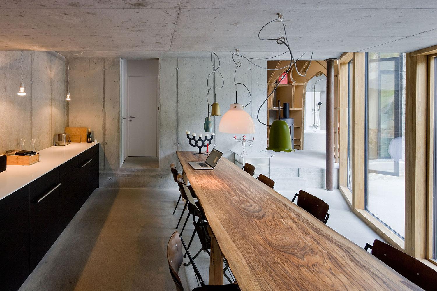 Maison d'architectes et de designers : Villa Vals, comment vivre le béton ?