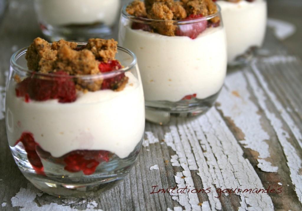 MOUSSE MASCARPONE AUX FRAMBOISES ET STREUSEL NOISETTES IMG_9023