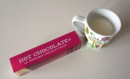 boisson_chaude_hot_chocolate_cuill_re_chocolat_pour_chocolat_chaud_chocolat_blanc_framboise