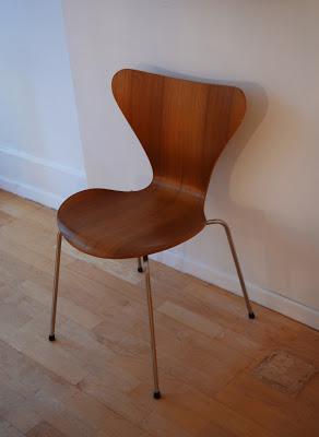 Chaises Série 7 / Arne Jacobsen