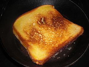 TOASTS AUX CHAMPIGNONS CIMG9052.JPG