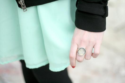 Céladone jupe mente a l'eau