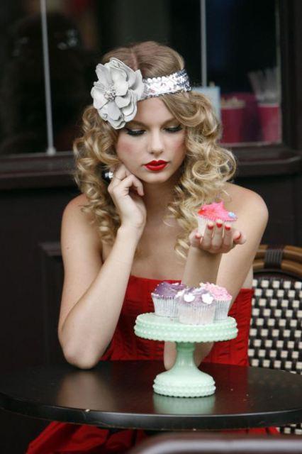 Taylor Swift  en 2009 pour la campagne publicitaire Coca Cola