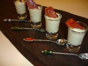 Cliquez pour agrandir : Velouté glacé de céleri et chips de jambon Serrano Velouté glacé de céleri et chips de jambon Serrano
