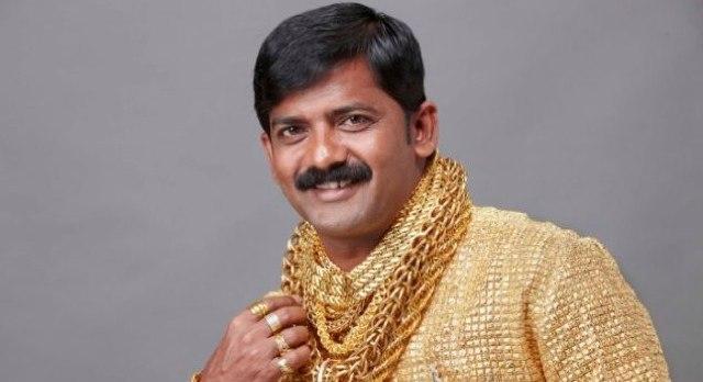 177 000 euros la chemise ! 177 000 euros la chemise !