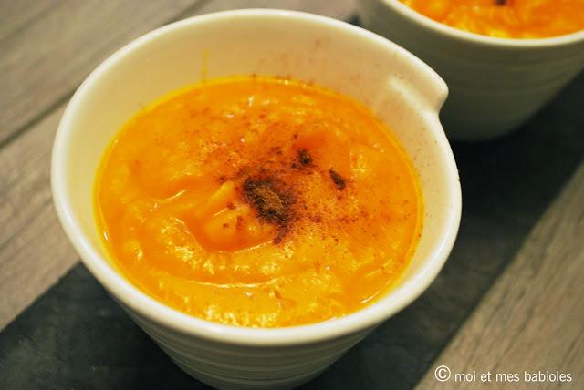 Velouté potimarron et patate douce à la cannelle Velouté potimarron et patate douce à la cannelle