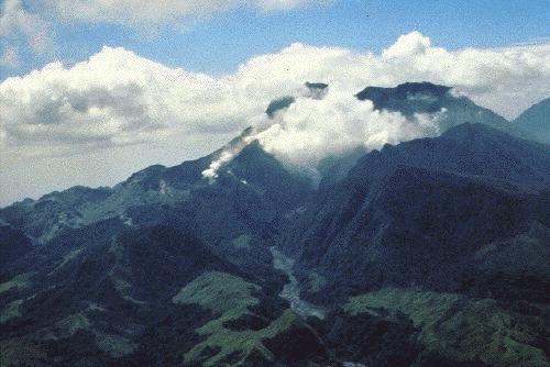 File:Pre-eruption Pinatubo.jpg