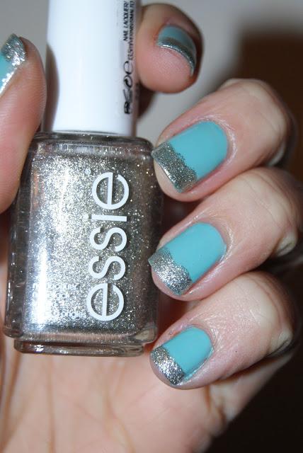 Where is my chauffeur et beyond cosy d'Essie, l'accord parfait. Where is my chauffeur et beyond cosy d'Essie, l'accord parfait.