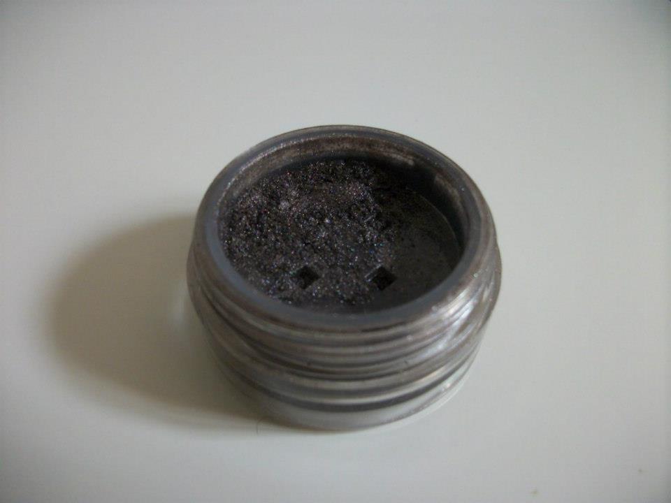 L'ombre qui se suffisait à elle même (et qui ne coûte pas un bras) L'ombre qui se suffisait à elle même (et qui ne coûte pas un bras)