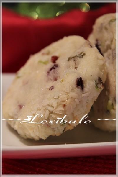 Biscuits à la noix de coco, canneberges et aux pistaches Biscuits à la noix de coco, canneberges et aux pistaches