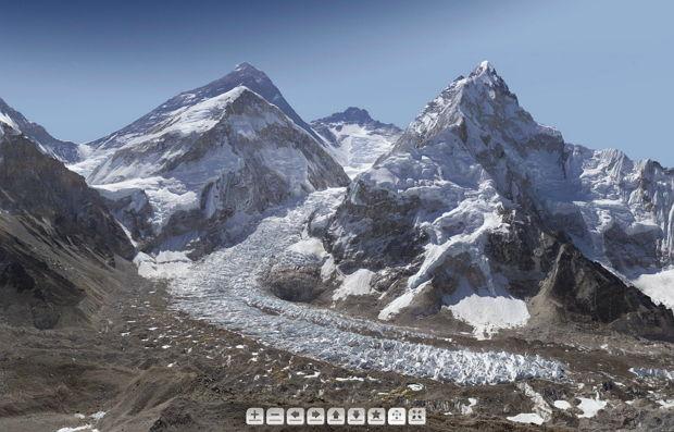 Everest gigapixels
