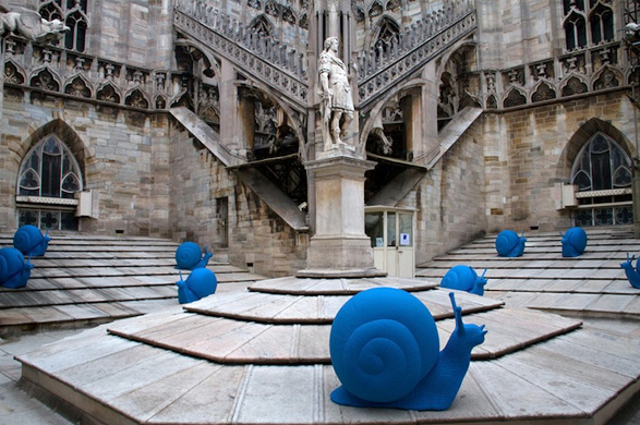 REgeneration par Cracking Art Group REgeneration par Cracking Art Group