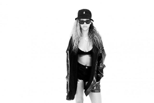 Rihanna - clichés par Terry Richardson Rihanna - clichés par Terry Richardson