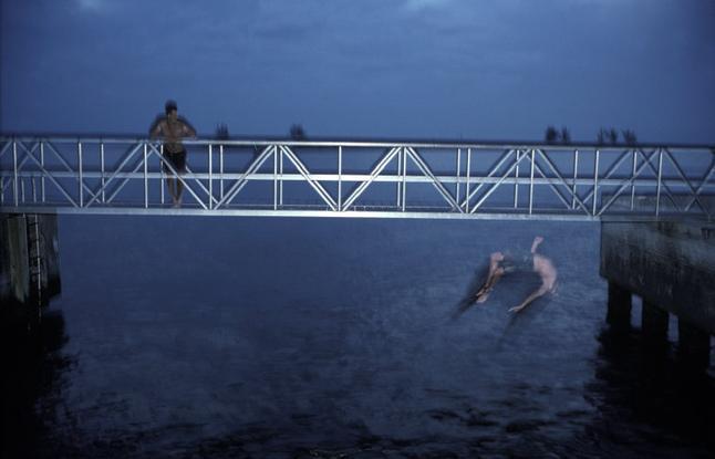 ALEX WEBB : LA SOUFFRANCE DE LA LUMIÈRE USA. Key West, Florida. 1988.