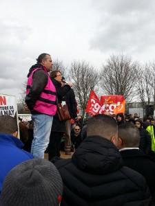 PSA, Renault, Pétroplus, Virgin… vous avez raison de trembler salauds de patrons ! Martine Billard demande l'amnistie des syndicalistes poursuivis en justice