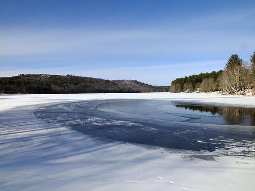 LES TROIS BATONS – les premiers pas 18 paysage-glace.jpg