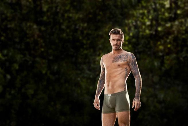 David Beckham presque nu pour le film H&M; Underwear !