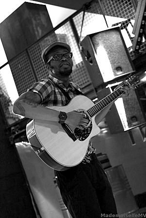 Carte blanche à Tété à Toulouse tété01nb