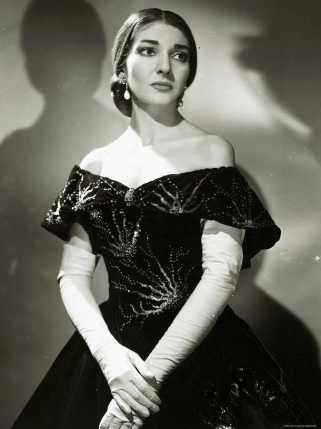 Maria Callas dans le rôle de Violettaau Royal Opera House de Londres (1958)