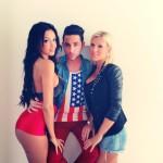 NabiNabila, l’ange de la télé accroc à American Apparel 734416_568426996519671_1024848936_n